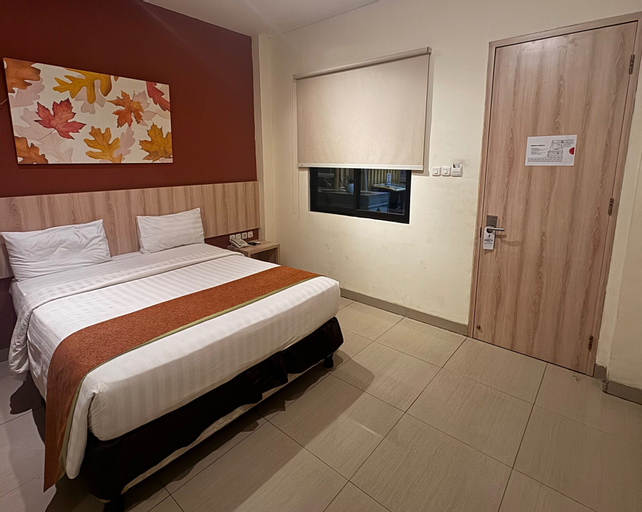 Bedroom 13
