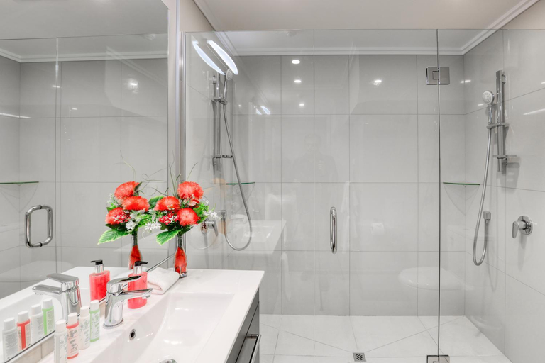 Bathroom 3, Lake Resort by Marsden, Central Otago