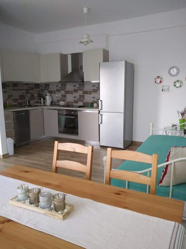 Others 2, Iris Apartments, Vlorës