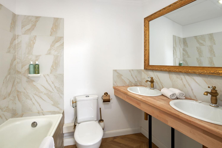 Bathroom 4, HOTEL DE FRANCE ET DE GUISE, Loir-et-Cher