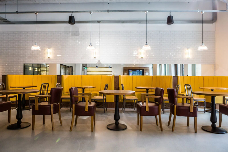 Food & Drinks 5, For Students Only Chapter White City in London, London