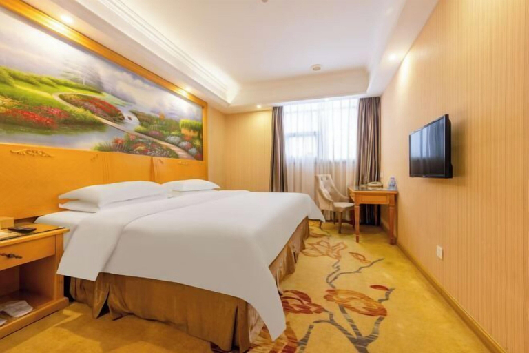 Bedroom 3, Vienna Hotel (Shenzhen Bantian Guangyayuan Station), Shenzhen