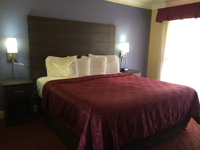 Bedroom 15