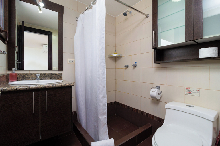 Bathroom 3, BAY VIEW HOUSE, Santa Cruz