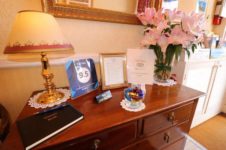 Others 5, Del-Mar Bed & Breakfast, Conwy