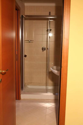 Bathroom 5, Bed Breakfast Panorama, Foggia