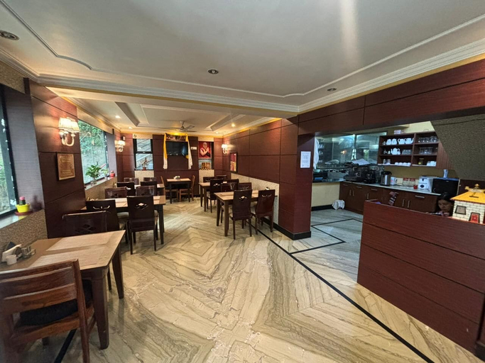 Food & Drinks 5, Serkong Rabsel House, Kangra