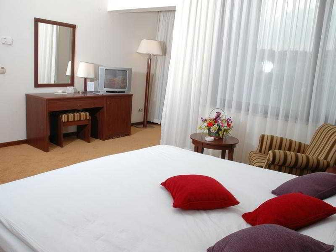Bedroom 3, Ozkaymak Park Hotel, Selçuklu