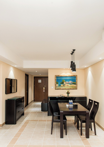 Dining Room 5