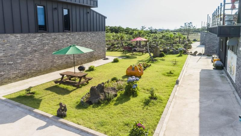Others 2, Seogwipo Happy House Pool Villa, Seogwipo