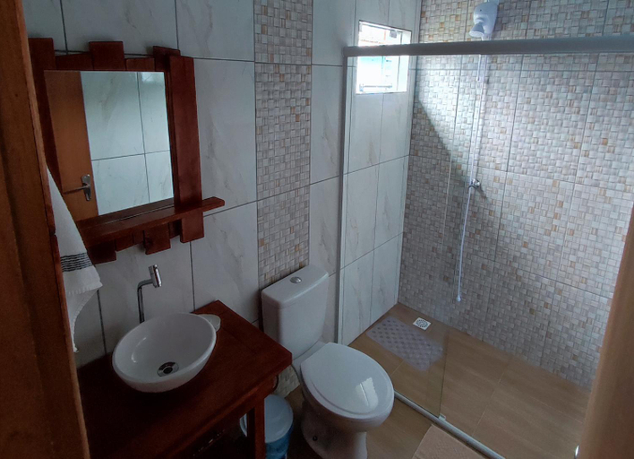 Bathroom, Suites de Ferias Alternativa, Urubici