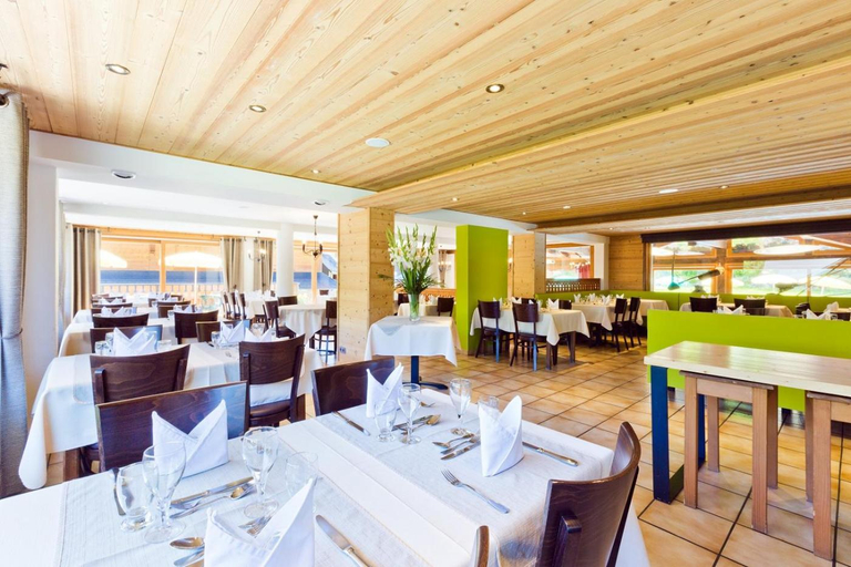 Food & Drinks 4, Hotel Les Bruyeres, Haute-Savoie