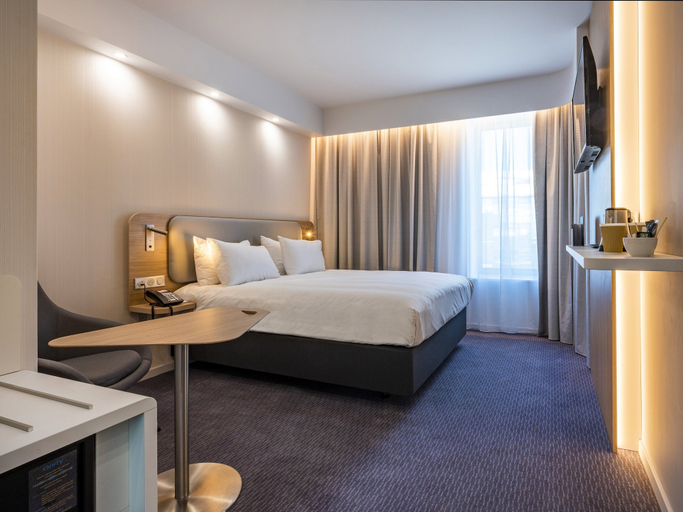 Bedroom 2, Holiday Inn Express BRUSSELS - AIRPORT, Vlaams Brabant