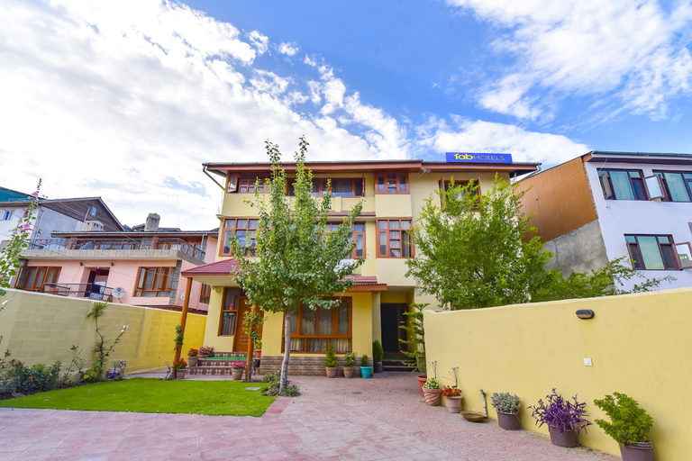 Exterior & Views 2, Fabhotel The Legend Residency, Srinagar