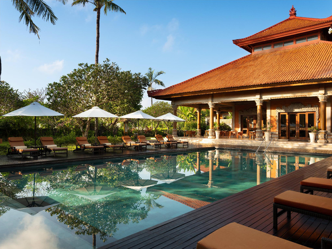 Swimming Pool 1