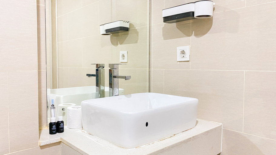 Bathroom 4