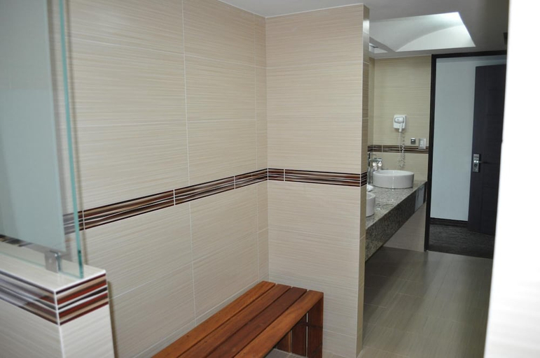 Bathroom 3, Hotel Astor Mexico City, Mexico City
