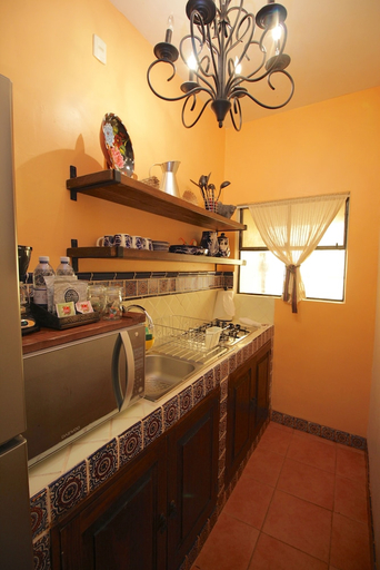 Food & Drinks 4, Casa Mia Suites, Allende