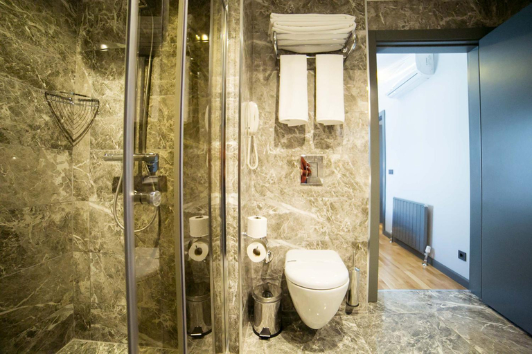 Bathroom 4, Ankacity Suit Flat, Çankaya