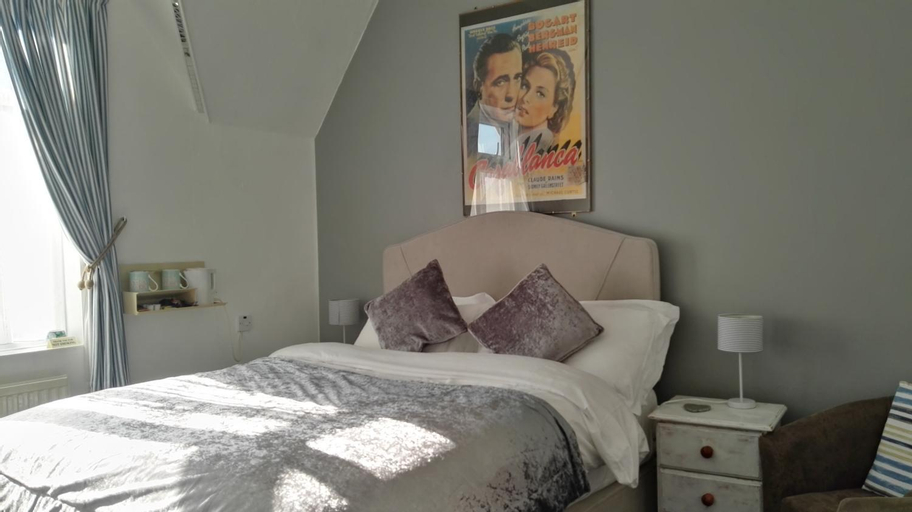 Bedroom 8