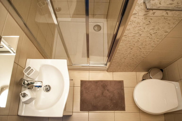 Bathroom 4, Hotel Rezident, Turcianske Teplice