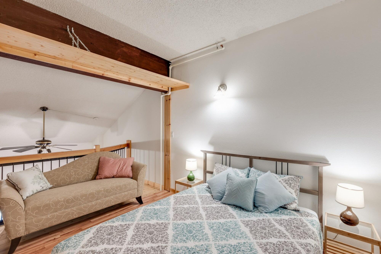 Bedroom 5, Mt Baker Lodging Condo 18 - Sleeps 4, Whatcom