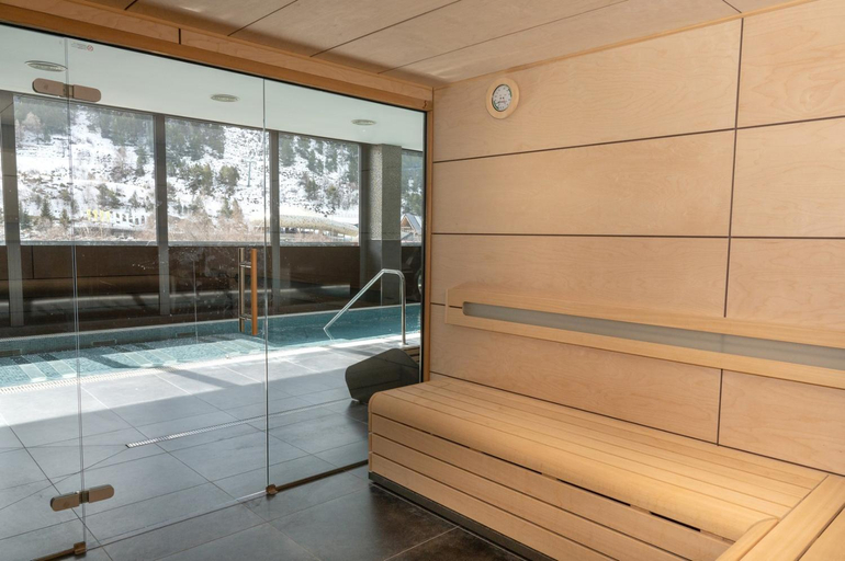 Others 4, El Tarter The Mirror & Spa Apartments