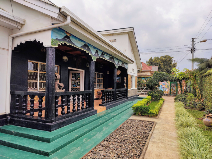 Exterior & Views 2, Amahoro Guest House, Musanze