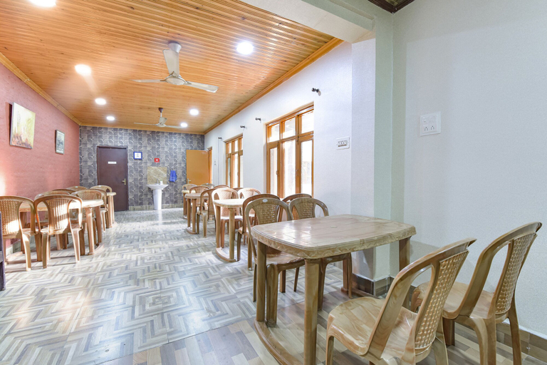 Food & Drinks 3, Fabhotel The Legend Residency, Srinagar