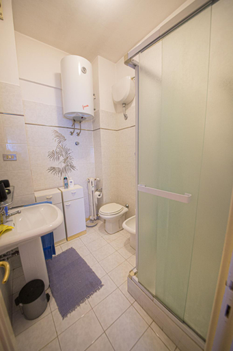 Bathroom 2, BELLAVISTA, Ancona