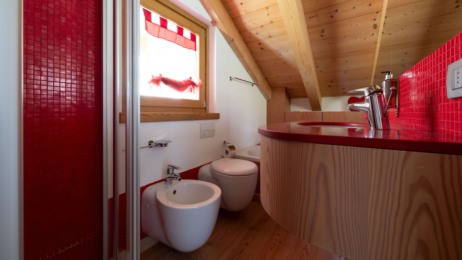 Bathroom 4, Italianway - Osteglio 15/F - Viola, Sondrio