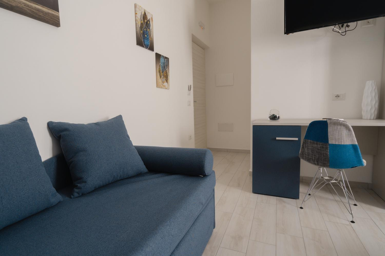 Others 5, VeMi Affittacamere, Nuoro