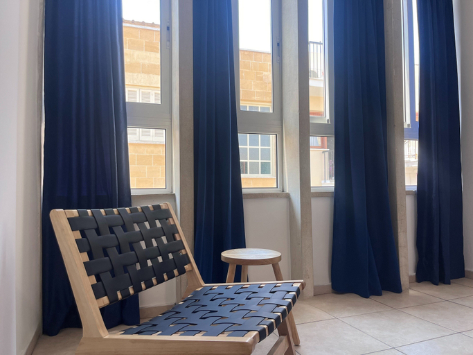 Others 4, Phaedrus Living: Hoopoe Residencies 105