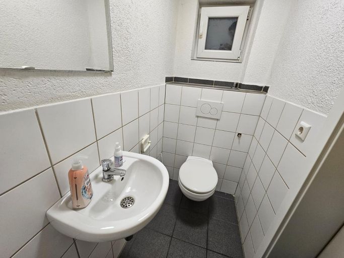 Bathroom 3, Wohnreich Blaustein Mitte - Wohnung 1A - 2-Zimmerwohnung, Alb-Donau-Kreis