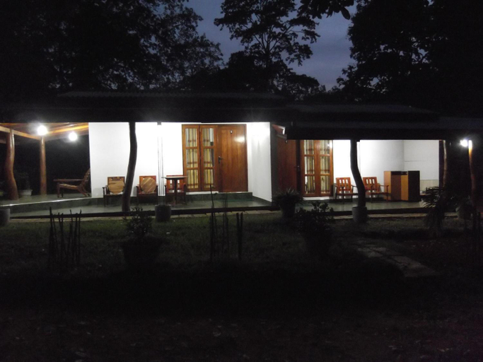 Others 5, Sath Rest, Palugaswewa