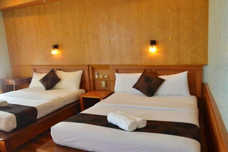 Bedroom 16