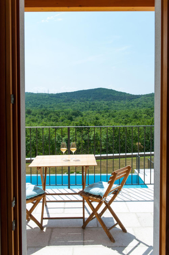 Others 5, Hotel & Restaurant Pahor, Gorizia