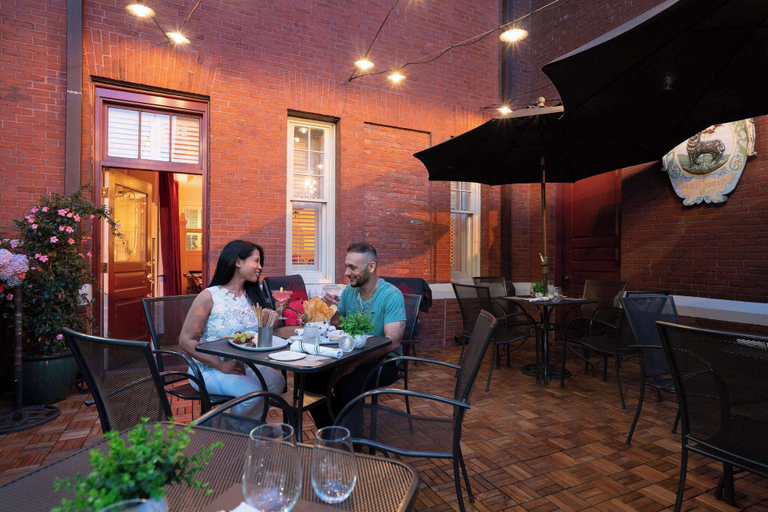 Food & Drinks 5, The Kendall Hotel at the Engine 7 Firehouse, Cambridge