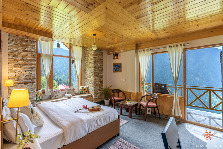 Bedroom 2, Zostel Shoja - Jibhi, Kullu