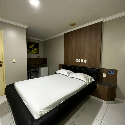 Others 5, Hotel Clima, Salvador