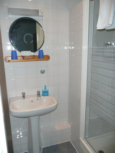 Bathroom 5
