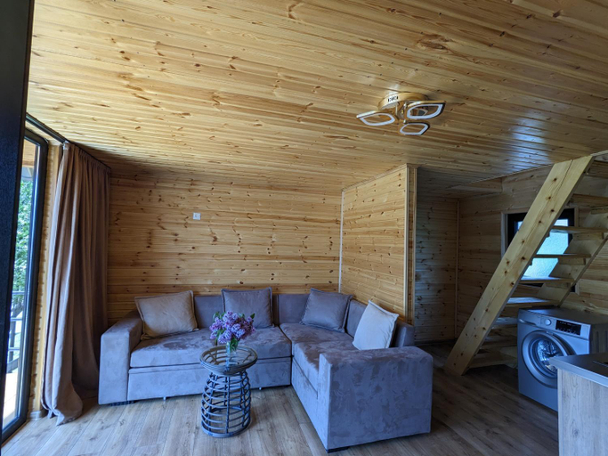 Others 5, Cottage Caucasus, Kazbegi