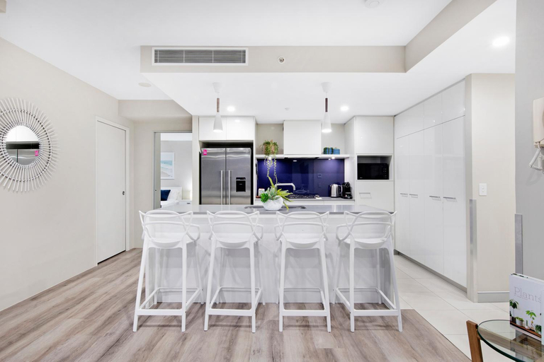 Others 4, Mantra Circle on Cavill Surfers Paradise, Gold Coast