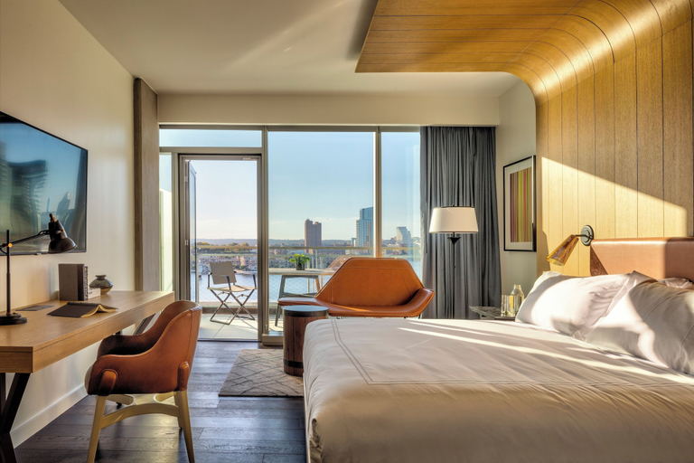 Bedroom 3, Canopy by Hilton Baltimore Harbor Point, Baltimore
