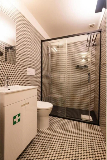 Bathroom 4, MyStay Porto - Urban Collection, Porto