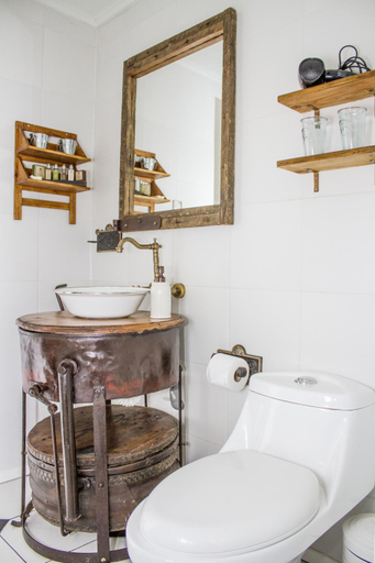 Bathroom 3, Hotel Boutique La Yegua Loca, Magallanes