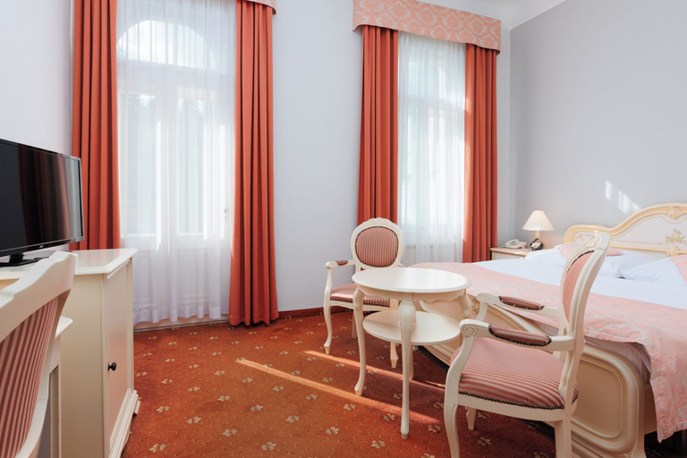 Bedroom 4, Orea Spa Hotel Palace Zvon, Cheb