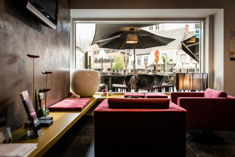 Public Area, Hotel de la Paix, West-Vlaanderen