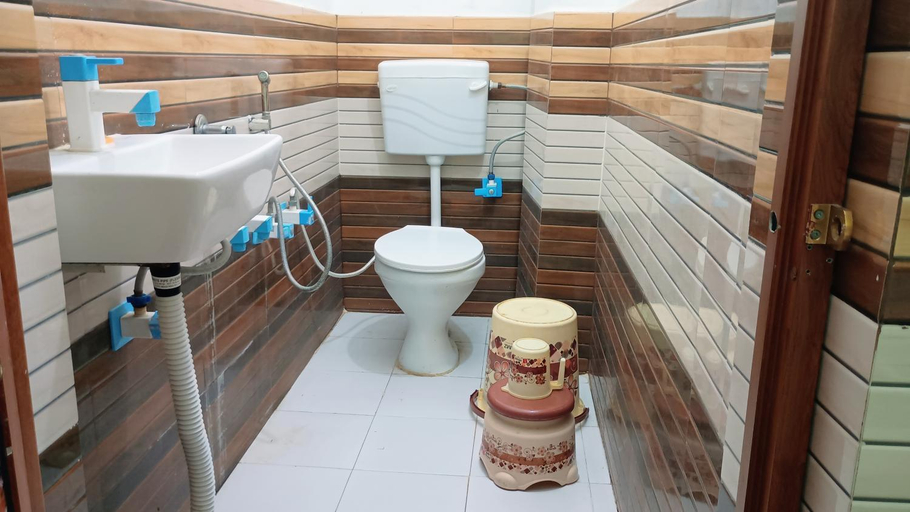 Others 4, vaidehi homlee premium stay, 3kms from Shri Ram janmbhoomi, Ayodhya, Faizabad