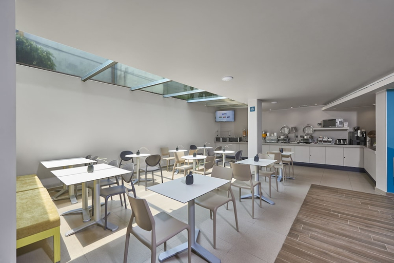 Food & Drinks 4, City Express Suites by Marriott Anzures, Mexico City